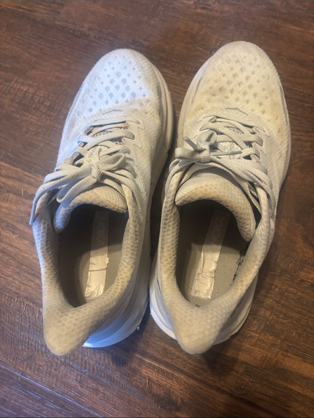 Hoka Clifton 9 shoes size 9B White/Light Gray Running Shoes - Picture 4 of 10